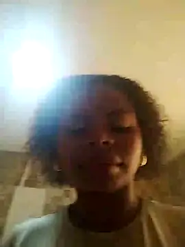 Snapshot of Lizeth_rey1 chatting on 02-10-25, 05:41 Lizeth rey1 online show from 02-10-25, 05:41