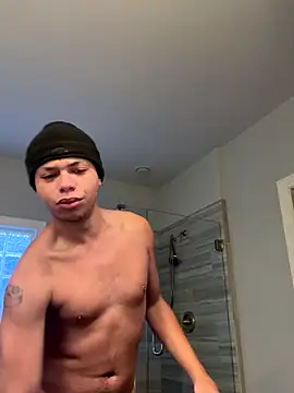 Snapshot of BubbaATL chatting on 12-06-24, 02:17 BubbaATL online show from 12-06-24, 02:17