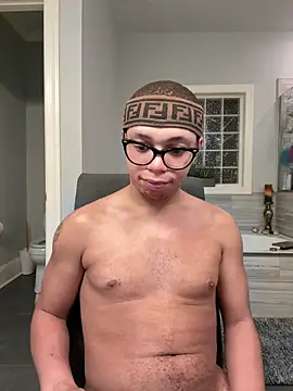 Snapshot of BubbaATL chatting on 12-17-24, 04:45 BubbaATL online show from 12-17-24, 04:45