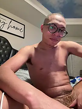 Snapshot of BubbaATL chatting on 03-15-25, 03:29 BubbaATL online show from 03-15-25, 03:29