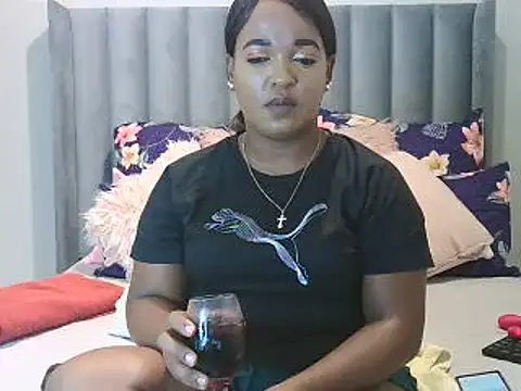 Amberbela online show from 01-25-25, 05:51