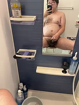 Snapshot of yuuki198912 chatting on 10-05-25, 03:27 yuuki198912 online show from 10-05-25, 03:27