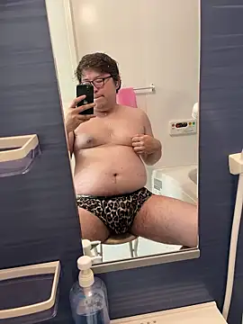 Snapshot of yuuki198912 chatting on 10-09-25, 12:14 yuuki198912 online show from 10-09-25, 12:14