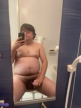 Snapshot of yuuki198912 chatting on 12-02-25, 07:31 yuuki198912 online show from 12-02-25, 07:31