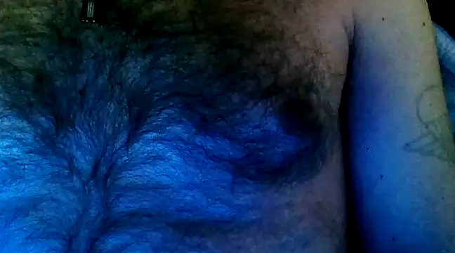 Snapshot of titanzitte chatting on 12-27-24, 01:32 titanzitte online show from 12-27-24, 01:32