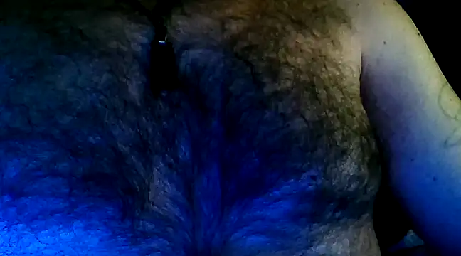 Snapshot of titanzitte chatting on 12-30-24, 01:26 titanzitte online show from 12-30-24, 01:26