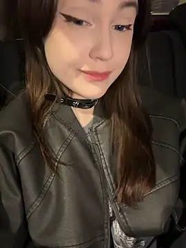 Peachy Dream online show from 02-25-25, 08:51