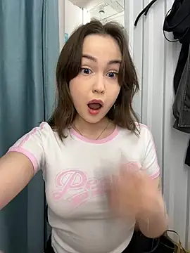 Peachy Dream online show from 03-13-25, 02:12