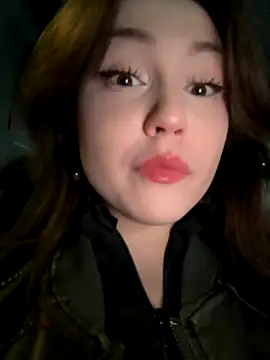 Peachy Dream online show from 09-19-25, 06:19