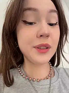 Peachy Dream online show from 02-01-26, 01:42