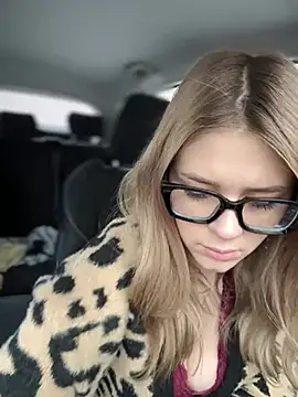 Love Bri online show from 03-06-25, 07:03