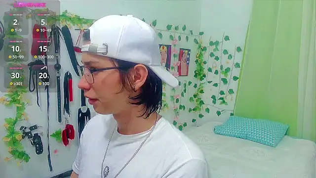 Andy gray online show from 02-06-25, 07:29