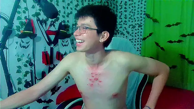 Andy gray online show from 11-25-25, 02:22