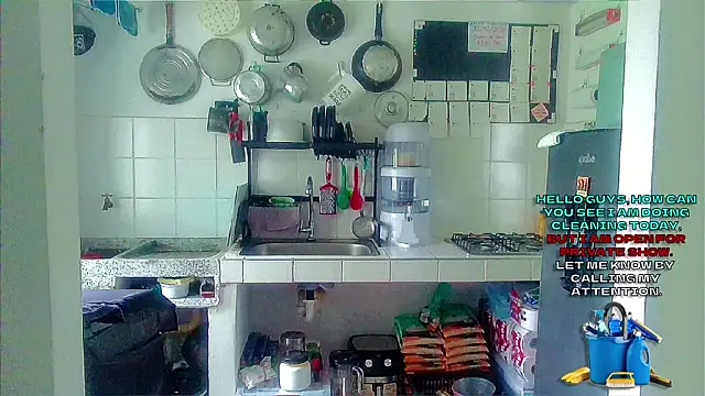 Snapshot of Andy_gray chatting on 01-10-26, 11:56 Andy gray online show from 01-10-26, 11:56