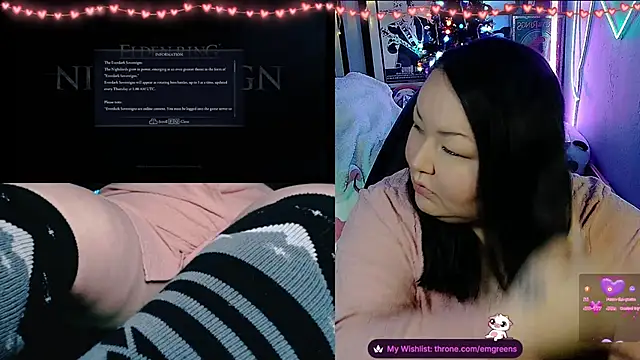 Snapshot of EmGreens chatting on 02-15-26, 04:42 EmGreens online show from 02-15-26, 04:42