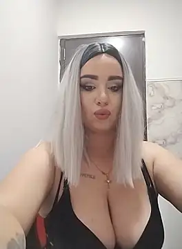 Snapshot of AdelinaJude chatting on 10-03-25, 08:39 AdelinaJude online show from 10-03-25, 08:39