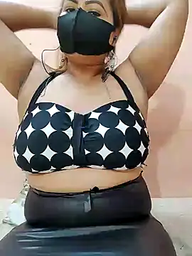 Snapshot of Ruchikalive chatting on 01-23-25, 01:56 Ruchikalive online show from 01-23-25, 01:56