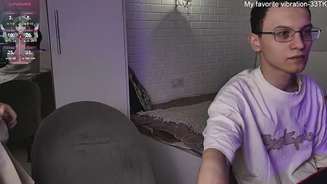 ValBae online show from 01-15-25, 08:48