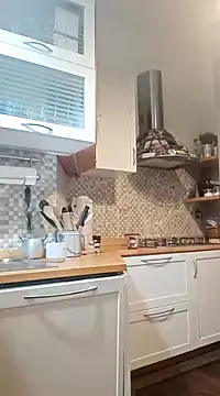 Snapshot of Frabox65 chatting on 12-07-24, 06:43 Frabox65 online show from 12-07-24, 06:43