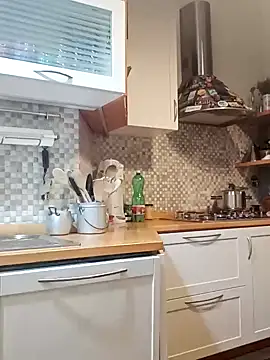 Snapshot of Frabox65 chatting on 12-12-24, 06:03 Frabox65 online show from 12-12-24, 06:03