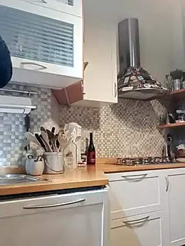 Snapshot of Frabox65 chatting on 12-16-24, 05:49 Frabox65 online show from 12-16-24, 05:49