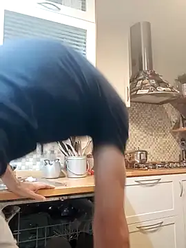 Snapshot of Frabox65 chatting on 01-14-25, 06:02 Frabox65 online show from 01-14-25, 06:02