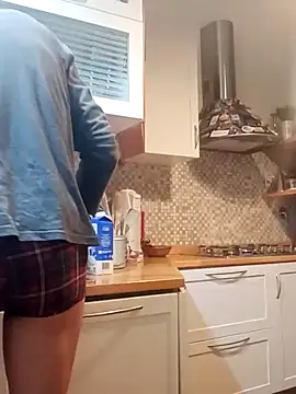 Snapshot of Frabox65 chatting on 01-15-25, 06:12 Frabox65 online show from 01-15-25, 06:12