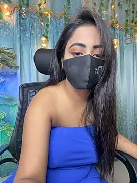 Snapshot of Monabby97 chatting on 12-14-25, 05:18 Monabby97 online show from 12-14-25, 05:18