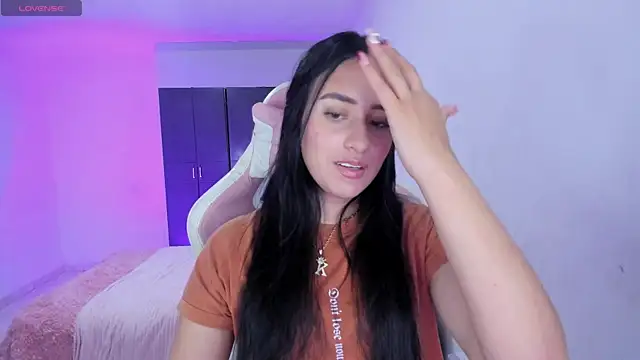 Tinylottie online show from 04-26-26, 06:27