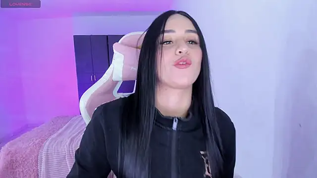 Tinylottie online show from 04-28-26, 12:31