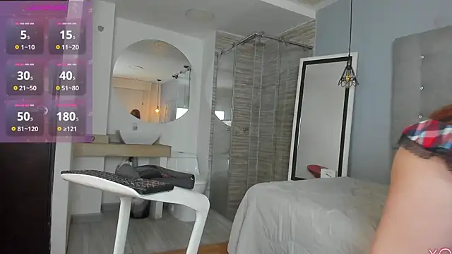 Brenda Storm online show from 12-23-25, 04:10