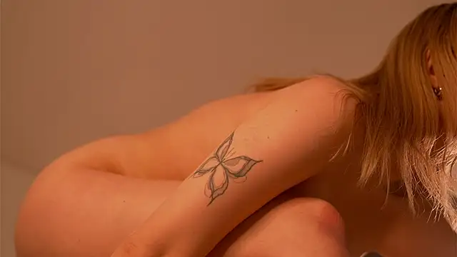 april blush online show from 02-26-25, 03:19