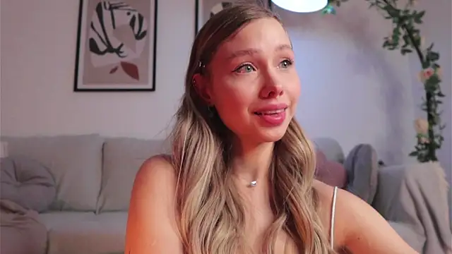 april blush online show from 10-02-25, 03:52