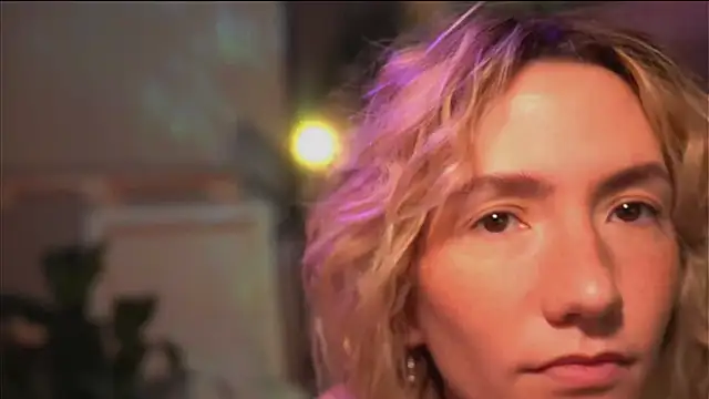 Arianna Richi online show from 10-01-25, 05:46