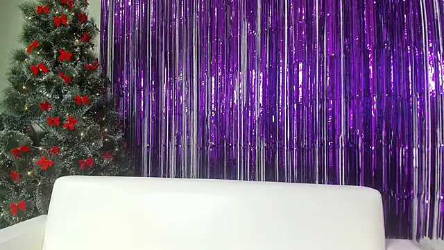 Seductive She Wolf online show from 01-13-25, 06:16