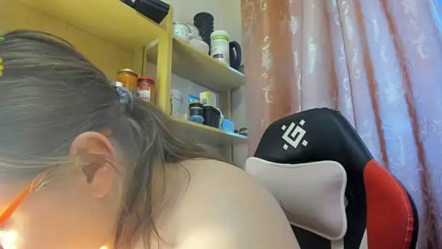 Seductive She Wolf online show from 04-27-26, 02:53