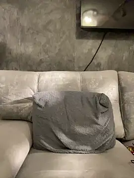 AbyThompson online show from 02-22-25, 04:07