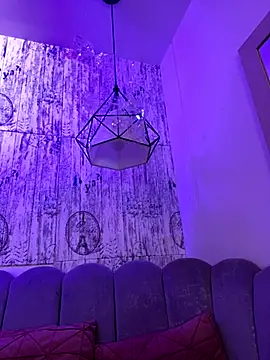 AbyThompson online show from 12-02-25, 04:35