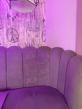 AbyThompson online show from 02-23-26, 05:43