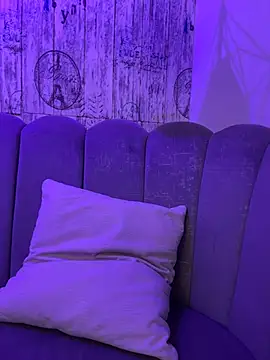 AbyThompson online show from 03-25-26, 07:58