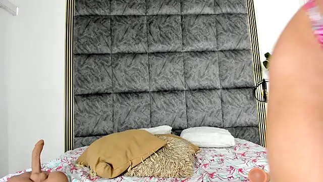 LaurenRodriiguez online show from 02-26-25, 03:41