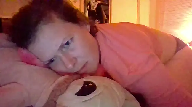 Snapshot of KatieBARBiE98 chatting on 12-16-24, 05:06 KatieBARBiE98 online show from 12-16-24, 05:06