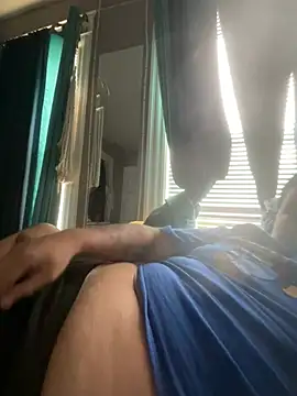 chubbydominican online show from 02-15-25, 04:23