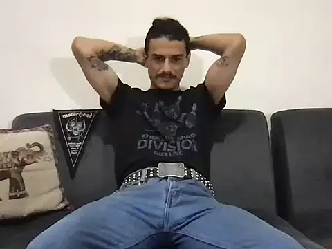 HorrorotikA online show from 05-06-26, 07:52