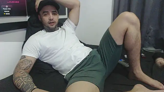 Snapshot of maxi_rogger18 chatting on 01-16-25, 02:19 maxi rogger18 online show from 01-16-25, 02:19