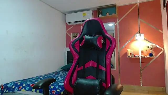 analus-01 online show from 12-16-24, 03:40