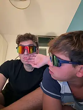 Snapshot of calleaaaa chatting on 10-27-25, 06:01 calleaaaa online show from 10-27-25, 06:01