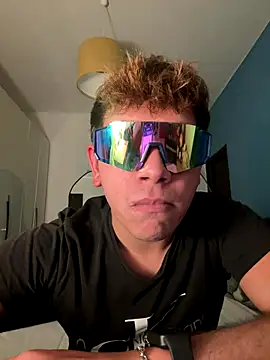 Snapshot of calleaaaa chatting on 11-15-25, 06:26 calleaaaa online show from 11-15-25, 06:26