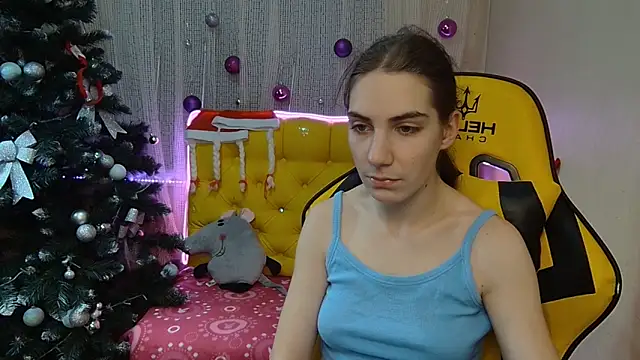 Snapshot of NikaStark_ chatting on 01-08-25, 10:37 NikaStark  online show from 01-08-25, 10:37