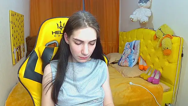 Snapshot of NikaStark_ chatting on 02-06-25, 01:49 NikaStark  online show from 02-06-25, 01:49